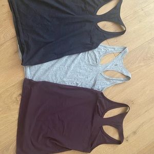 Lululemon tanks